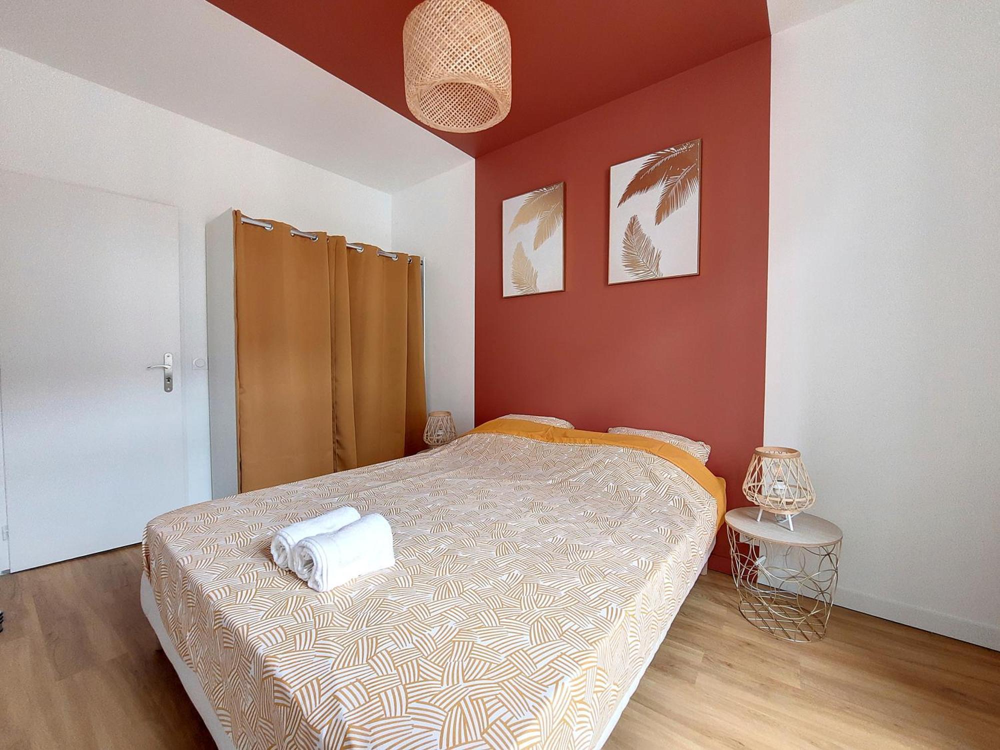 Le Nordique - 2 Chambres - Fibre Wifi - Netflix - Menage Inclus ตาร์บ ภายนอก รูปภาพ