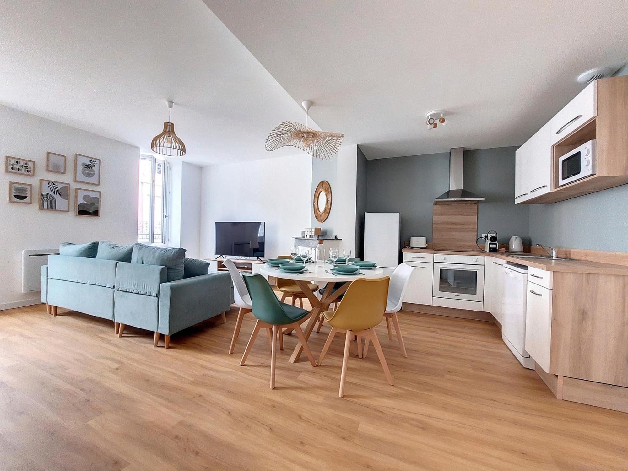 Le Nordique - 2 Chambres - Fibre Wifi - Netflix - Menage Inclus ตาร์บ ภายนอก รูปภาพ