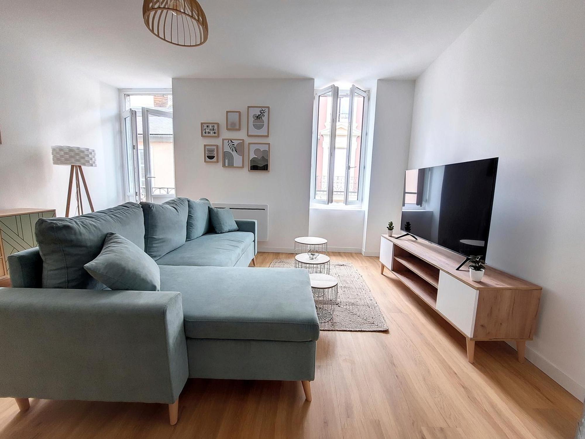 Le Nordique - 2 Chambres - Fibre Wifi - Netflix - Menage Inclus ตาร์บ ภายนอก รูปภาพ